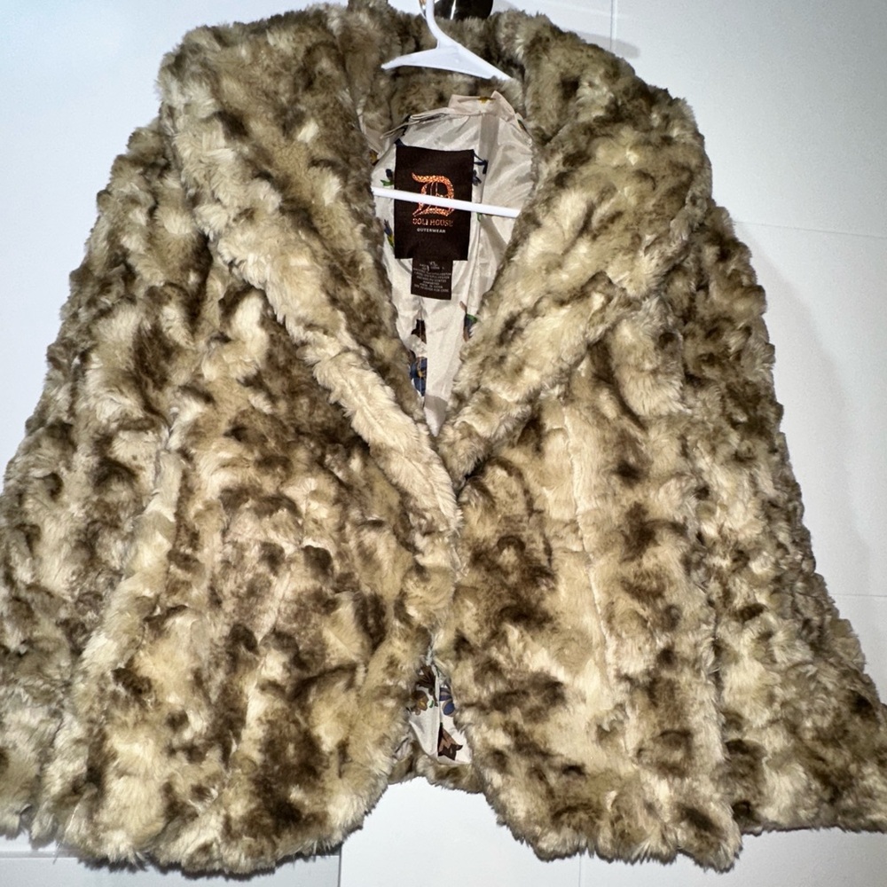 Luxurious Faux Fur Coat